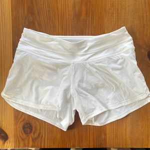 lululemon Groovy Run 4” shorts.  White. Size 6
